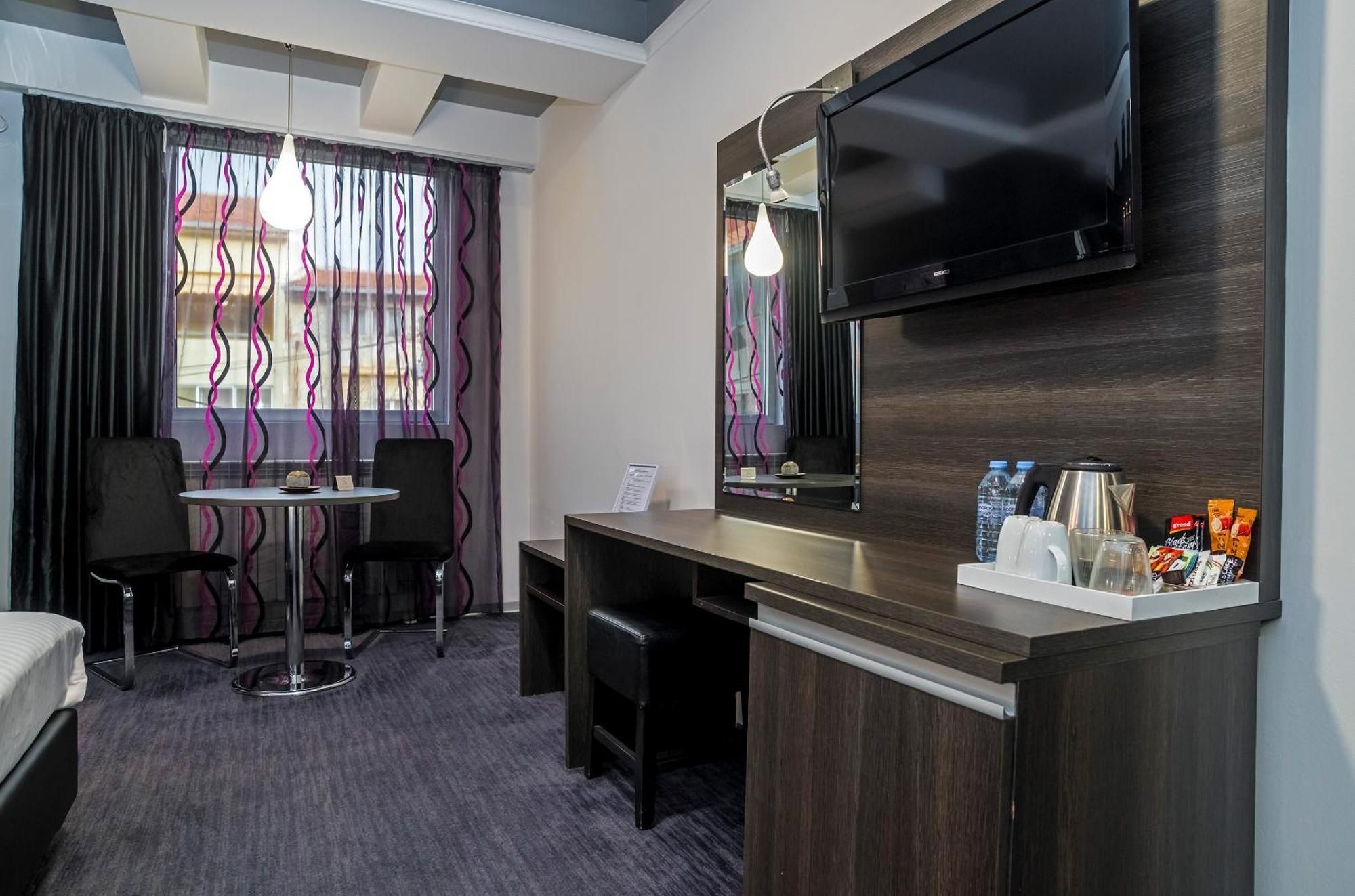 סקופיה Sienna Apartments מראה חיצוני תמונה