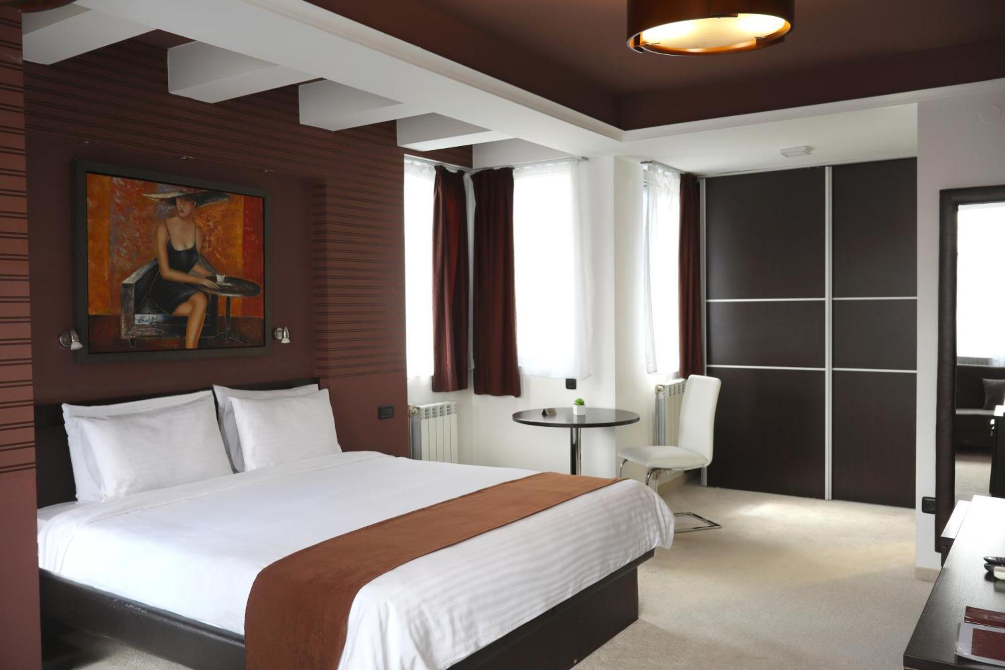 סקופיה Sienna Apartments מראה חיצוני תמונה