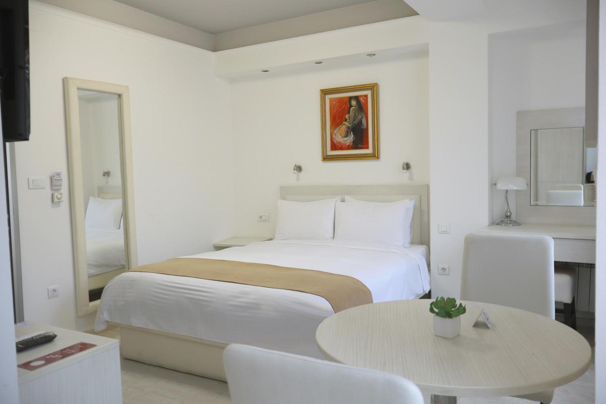 סקופיה Sienna Apartments מראה חיצוני תמונה